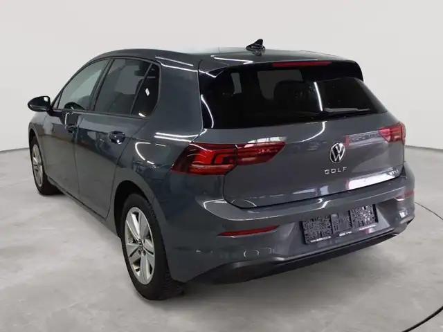 Volkswagen Golf view 5
