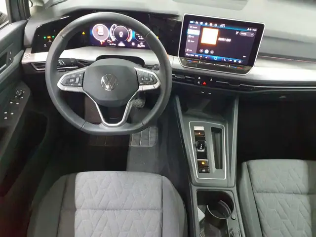 Volkswagen Golf view 9