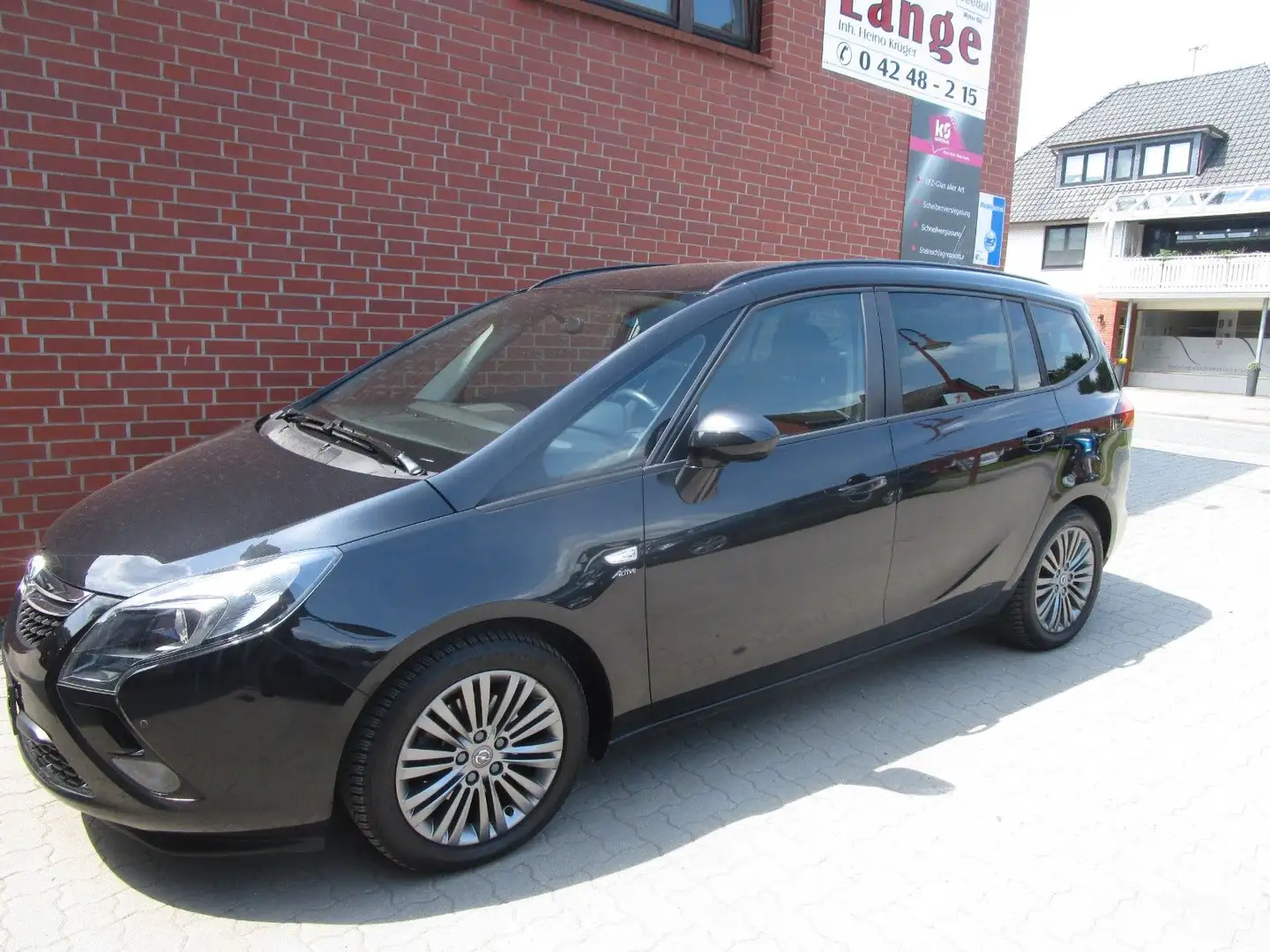 Opel Zafira C Tourer Active Zwart - 2