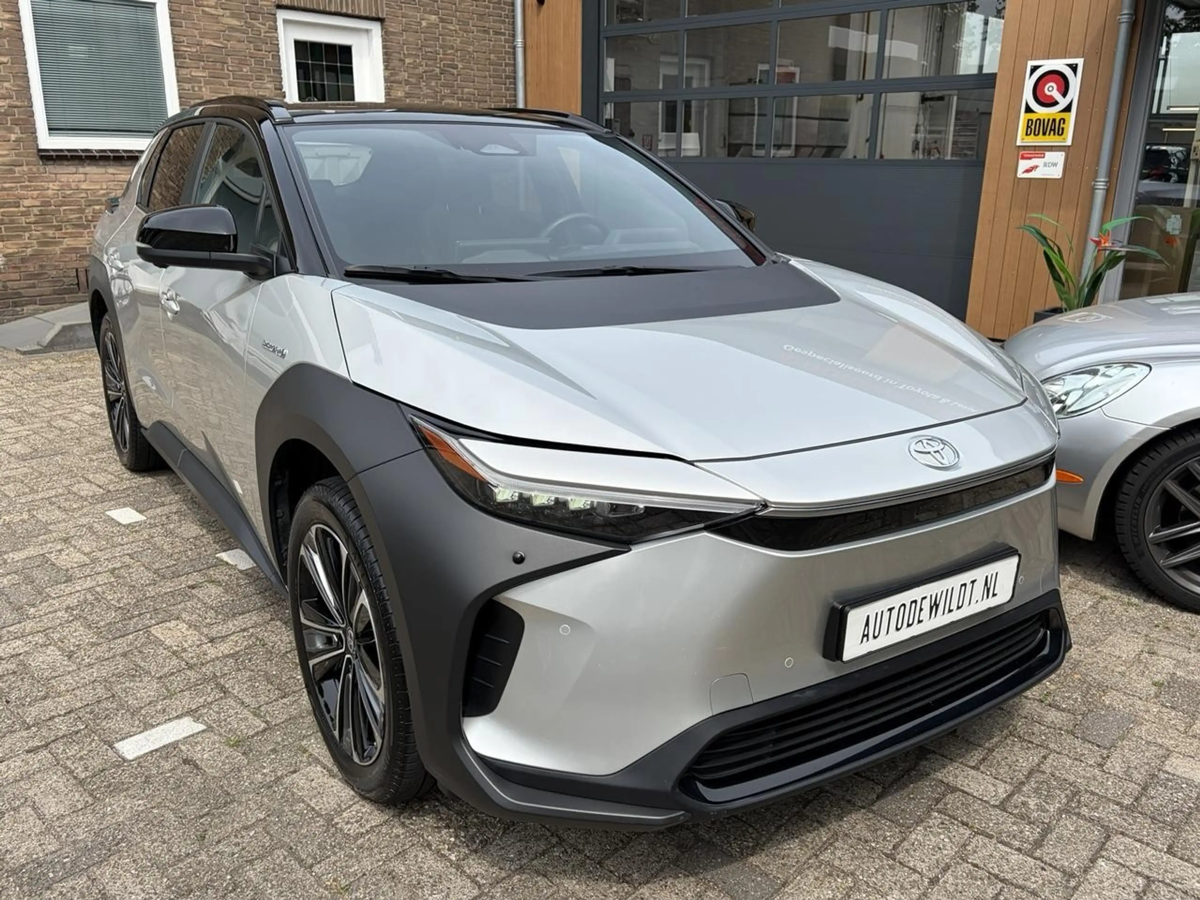 Toyota bZ4X 71kWh Business Design + FABRIEKSGARANTIE — photo 3