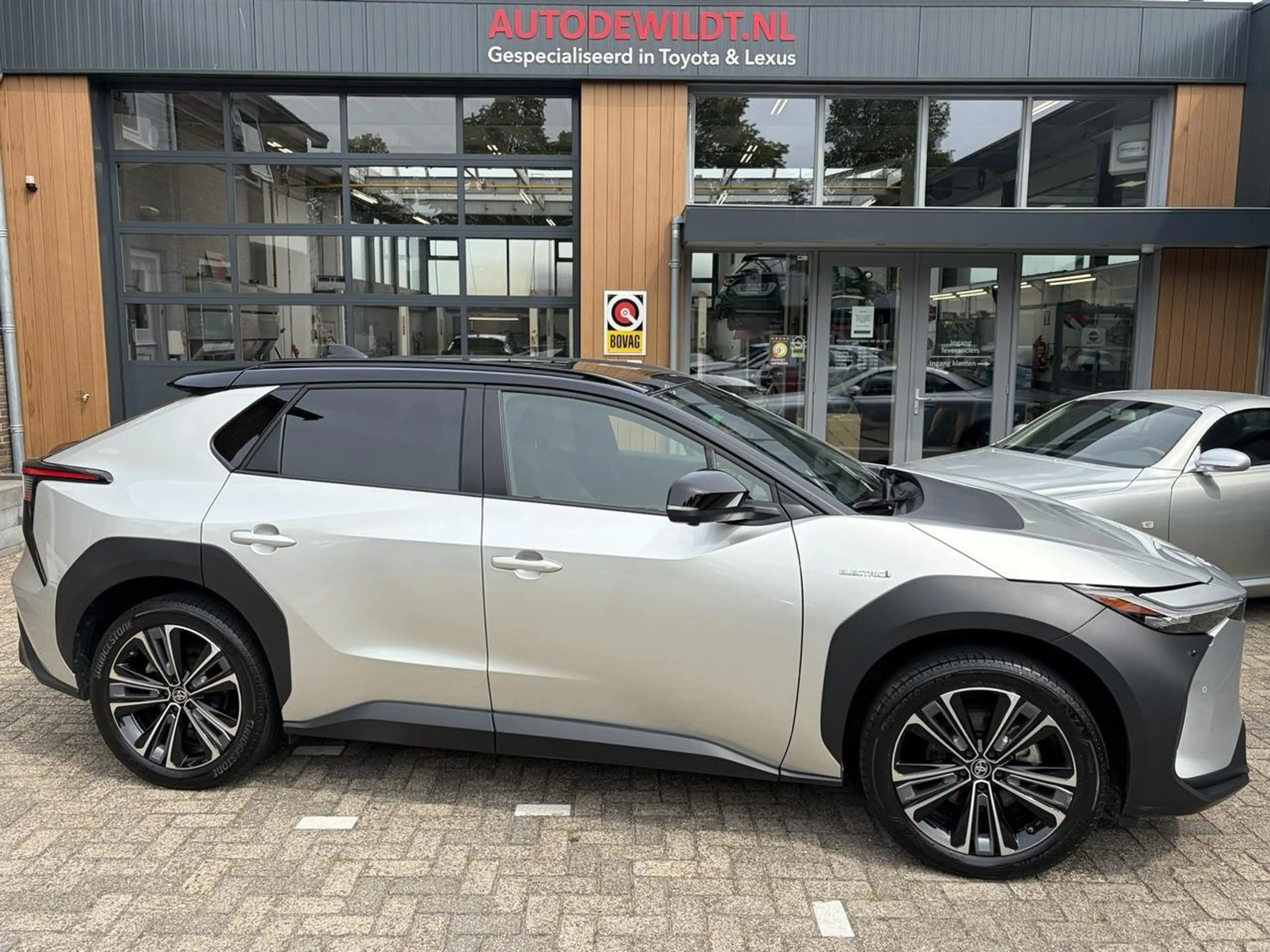 Toyota bZ4X 71kWh Business Design + FABRIEKSGARANTIE