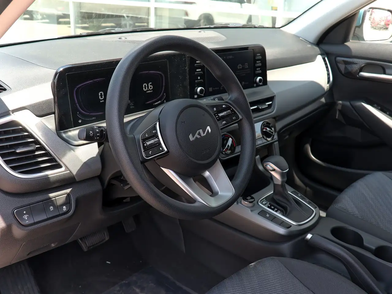 Kia Seltos fotografie Kia Seltos
