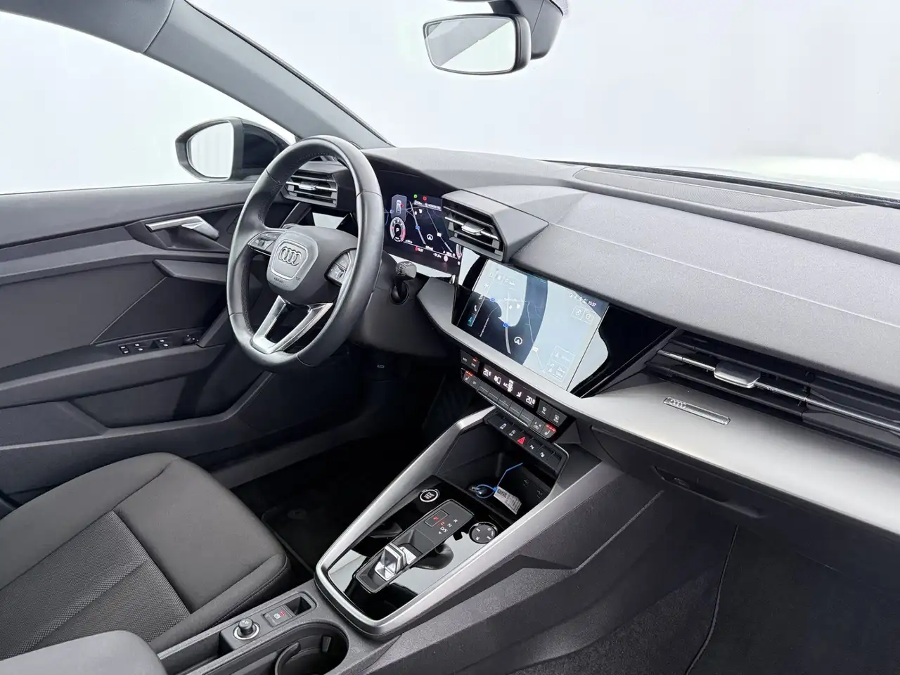 Audi A3 SB 30 TDI Aut LED RADAR NAVI SITZHZG R-CAM PDC, миниатюра 14