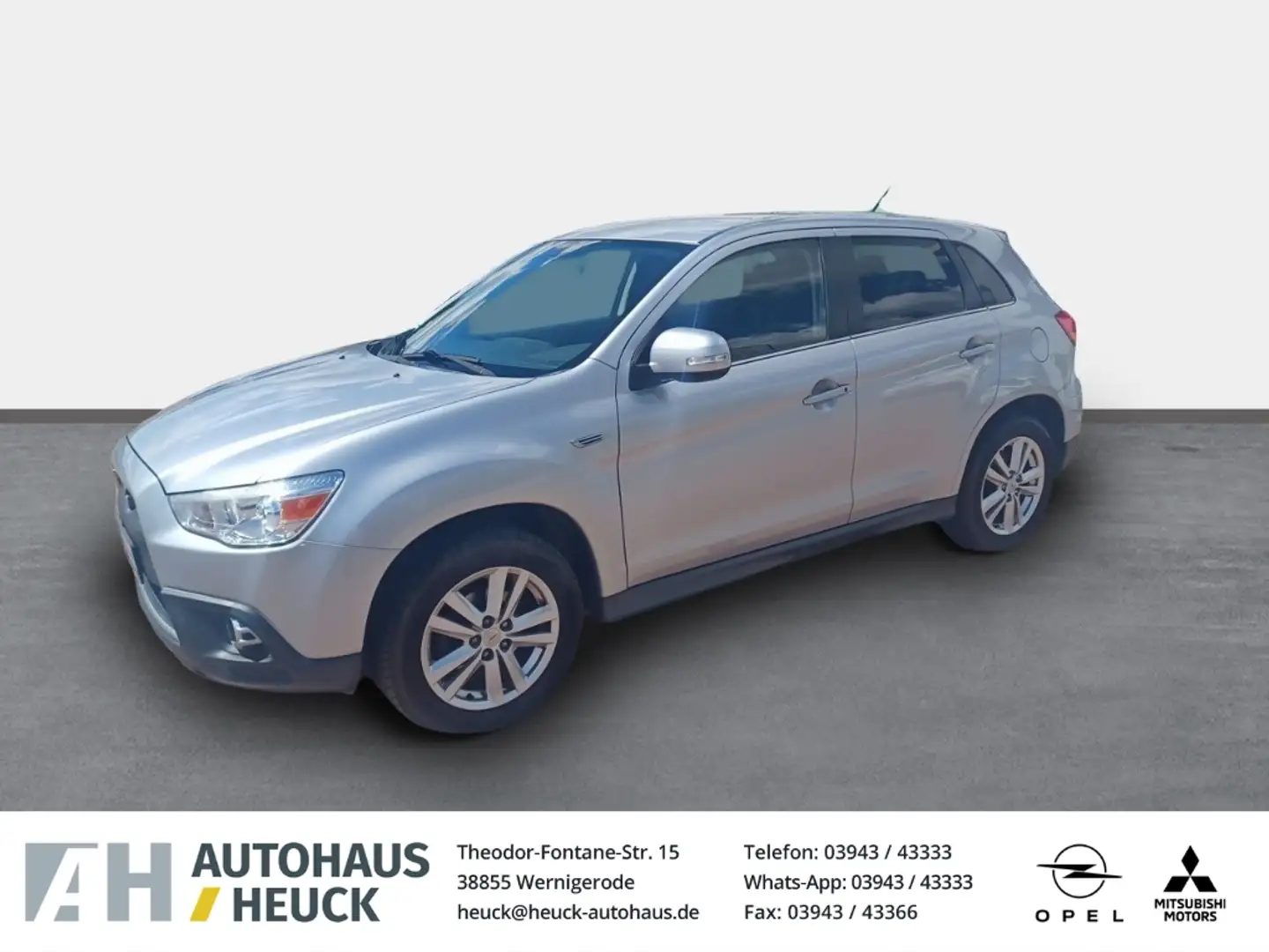 Mitsubishi ASX Intro Edition 2WD 1.6 MIVEC Klimaautom Notbremsass Silber - 1