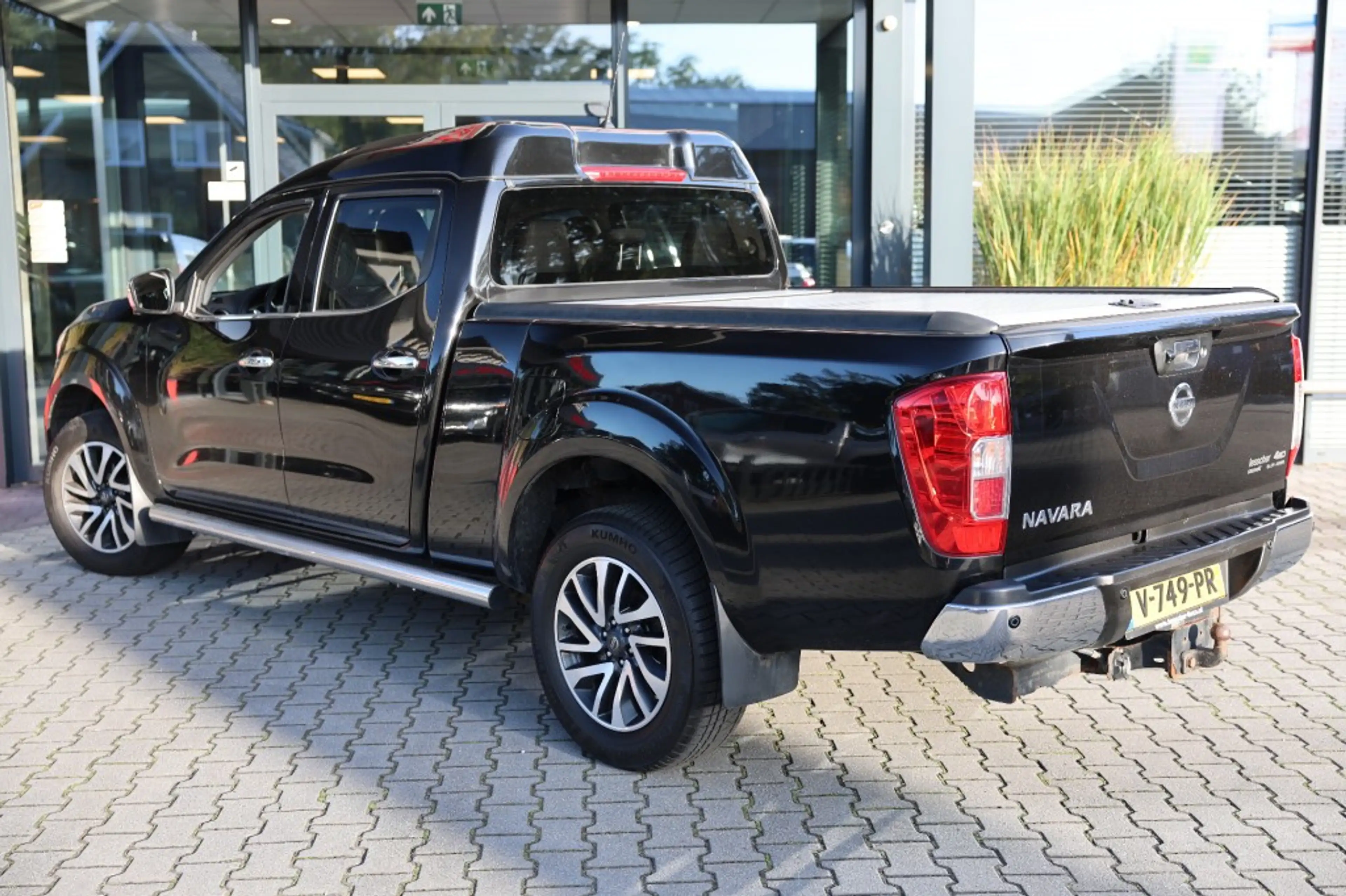Nissan Navara 2.3 DCI DUBBEL CABINE A/T 4WD 5 ZITS VAN — photo 4