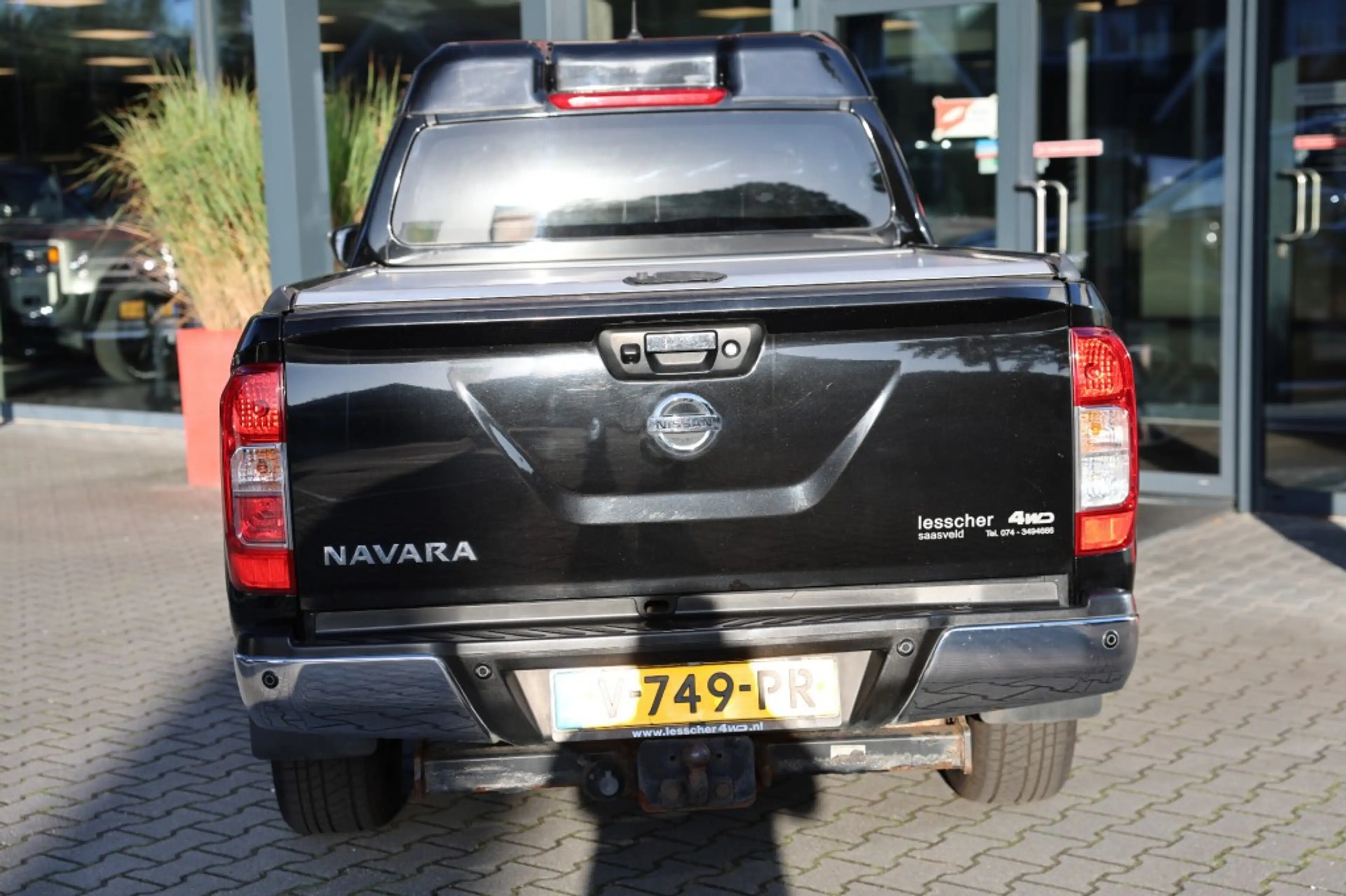 Nissan Navara 2.3 DCI DUBBEL CABINE A/T 4WD 5 ZITS VAN — photo 5