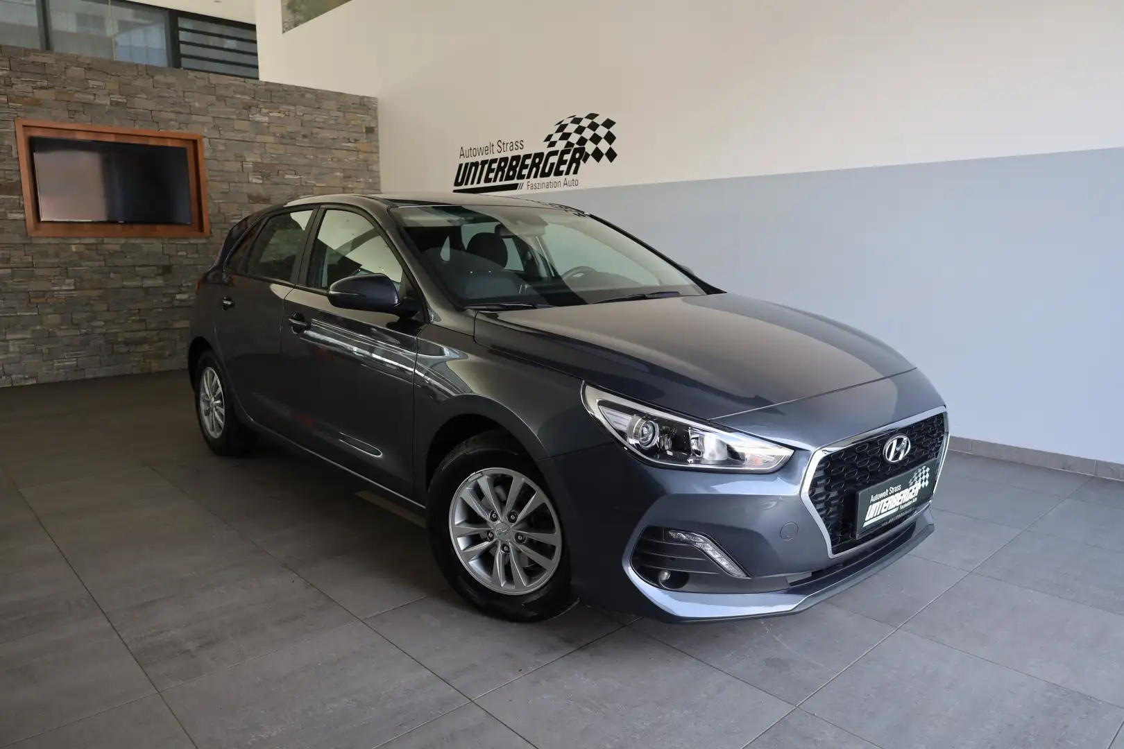 Hyundai i30 PD Level 3 1,4 MPI Grau - 1