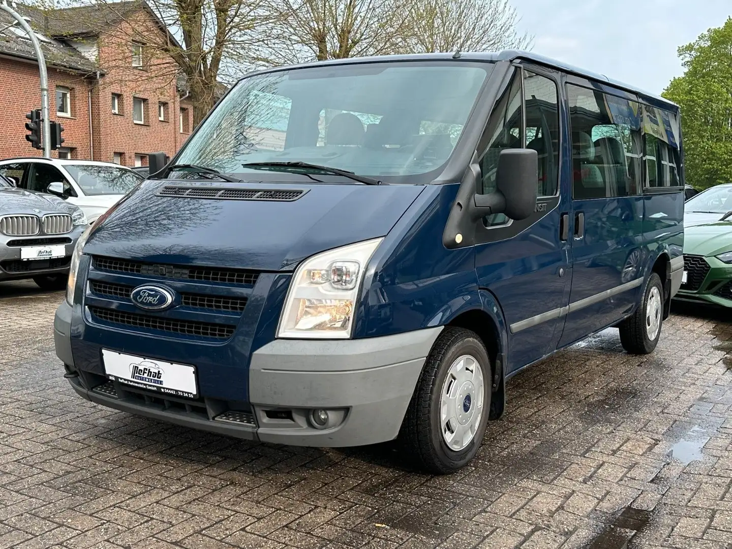 Ford Transit Kombi FT 300 M Trend*9-SITZER* Blau - 2