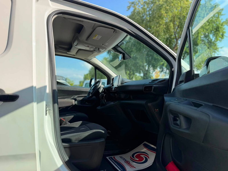 Peugeot Partner 1.5 BlueHDi L1 STD Light Prem. S/S(EU6.2 — photo 11