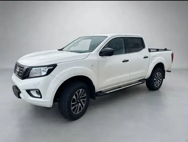 Nissan Navara 2.3 dci d.cab chassis Visia 4wd 163cv E6