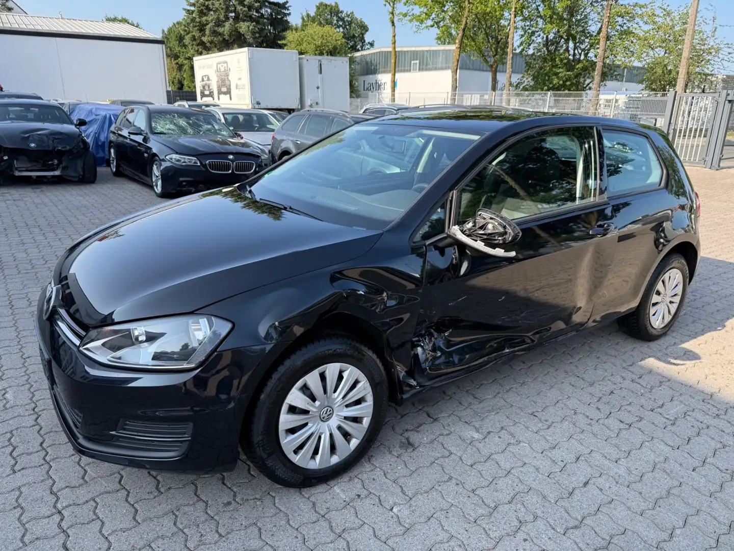 Volkswagen Golf VII Lim. Trendline BMT Noir - 2