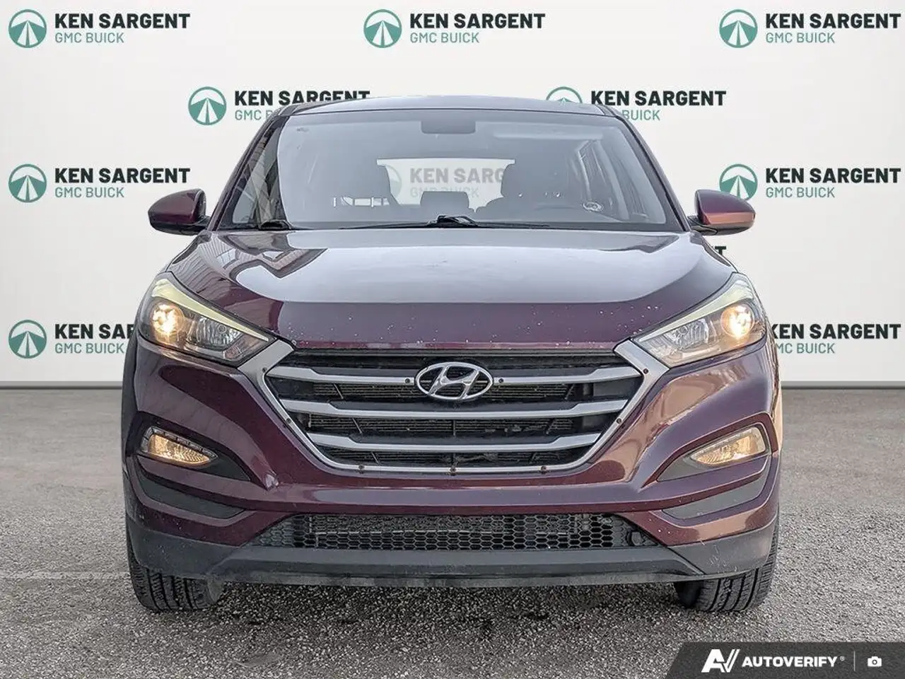 Hyundai TUCSON снимка Hyundai TUCSON