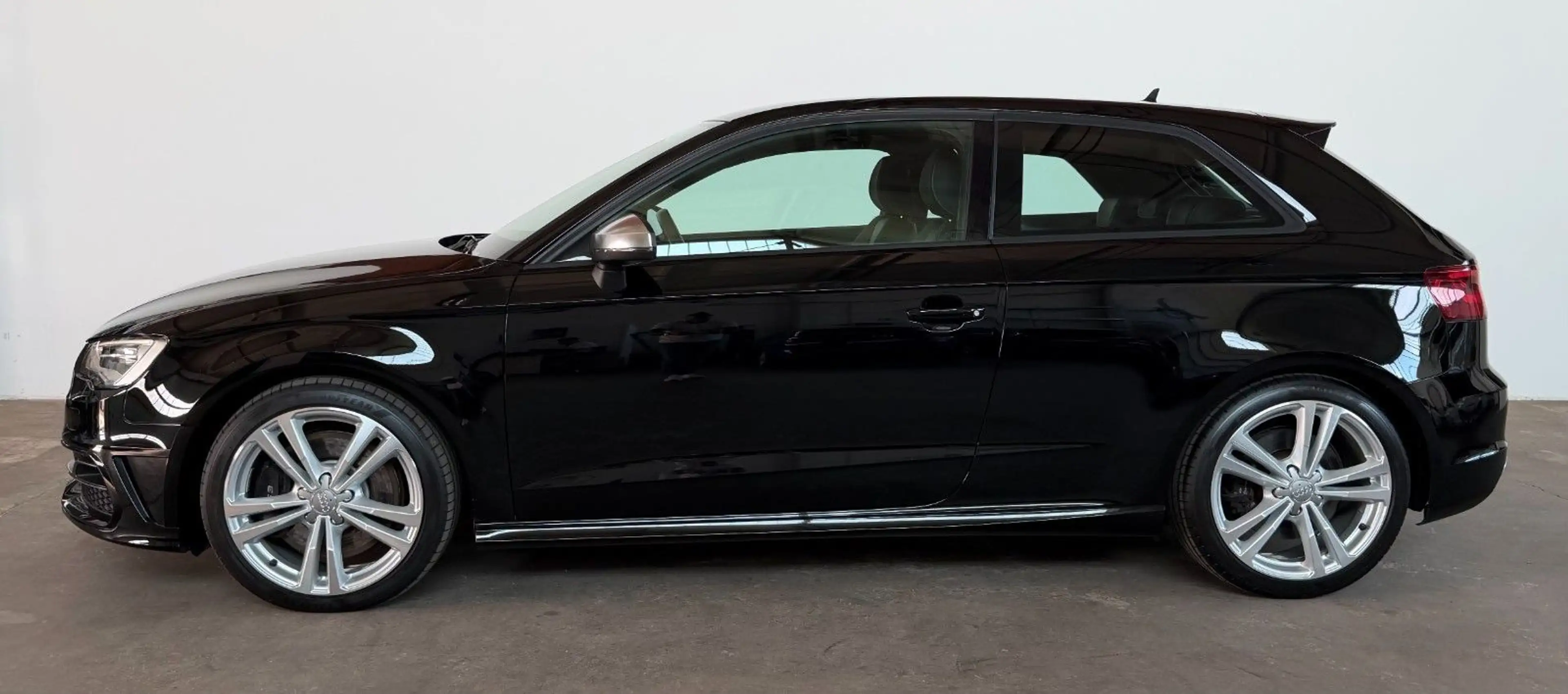 Audi S3 8V 2.0 TFSI QUATTRO 1.HAND SCHECKHEFT 8FACH — photo 11
