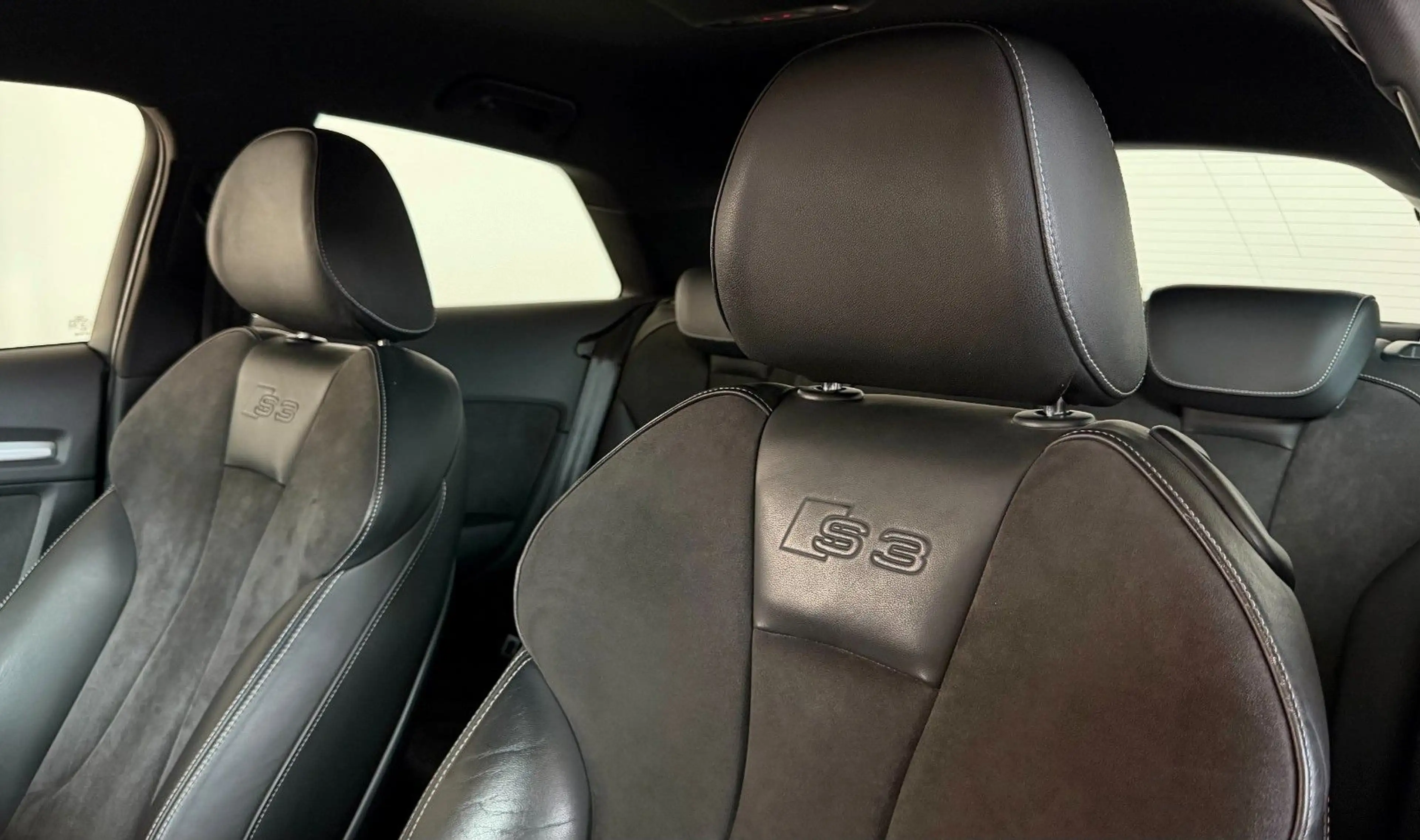 Audi S3 8V 2.0 TFSI QUATTRO 1.HAND SCHECKHEFT 8FACH — photo 13