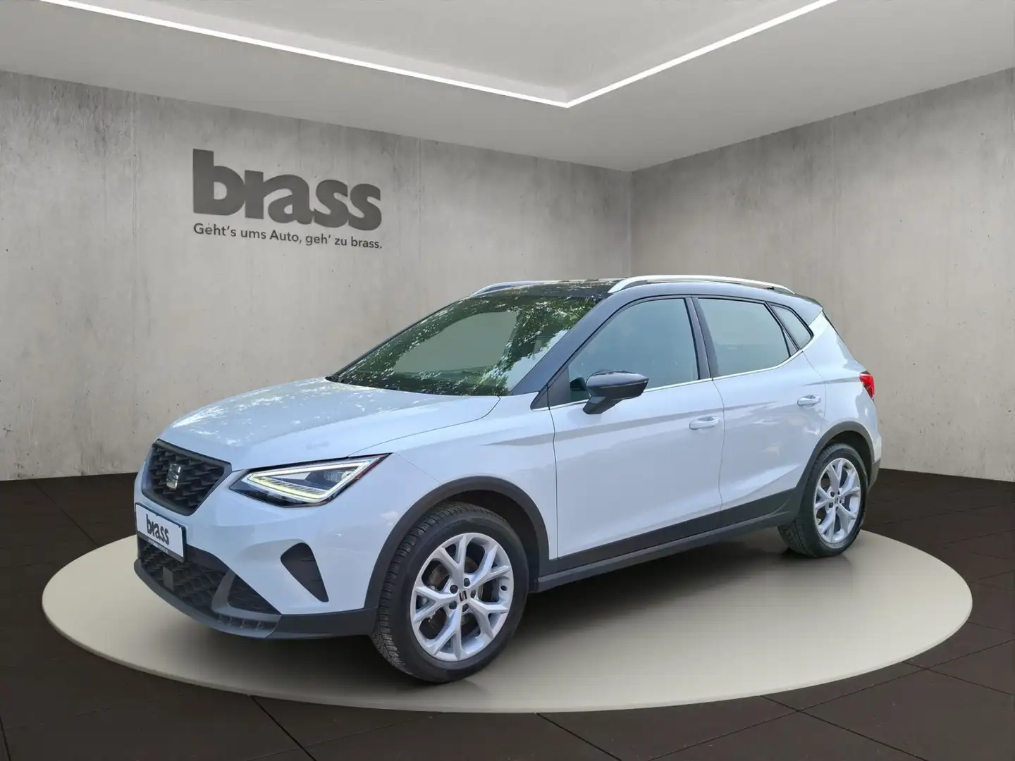 SEAT Arona 1.0 TSI FR Allwetterreifen Navigation Ambi Weiß - 1