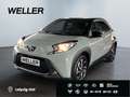 Toyota Aygo X Teamplayer *ACC*CarPlay*CAM*SHZ*Bi-Tone* Groen - thumbnail 1