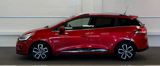 Renault Clio view 5