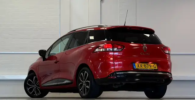 Renault Clio view 3