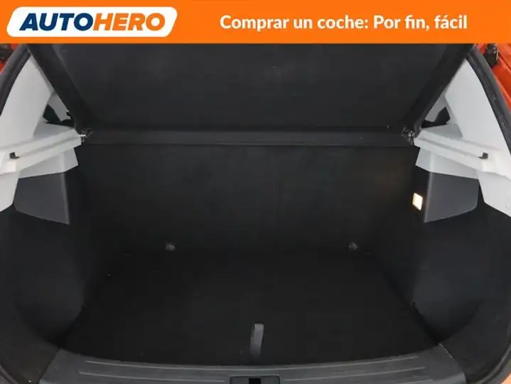 MG ZS 2023, foto 18