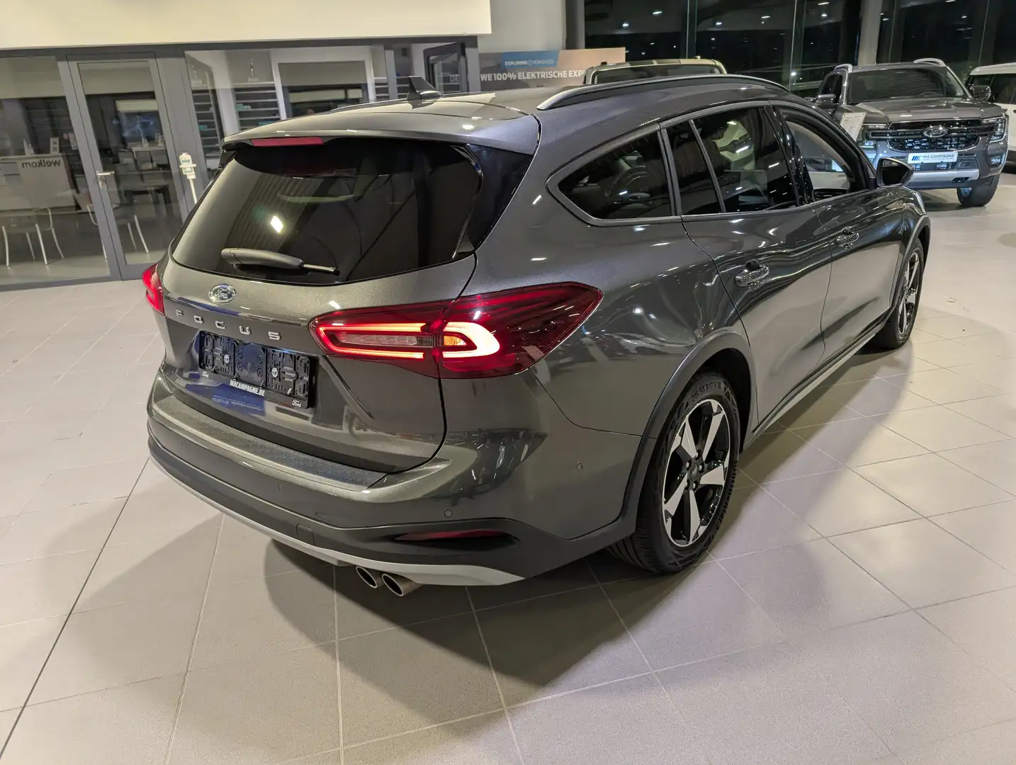 Ford Focus Clipper Active 1.0i Mild Hybrid EcoBoost 155pk A7 Gris - 2