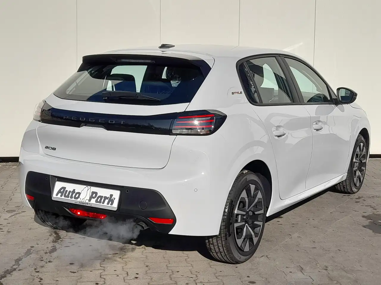 Peugeot 208 1.2 Style NAVI/APP~SHZ~LED~PDC~DAB~GRA~MFL 3