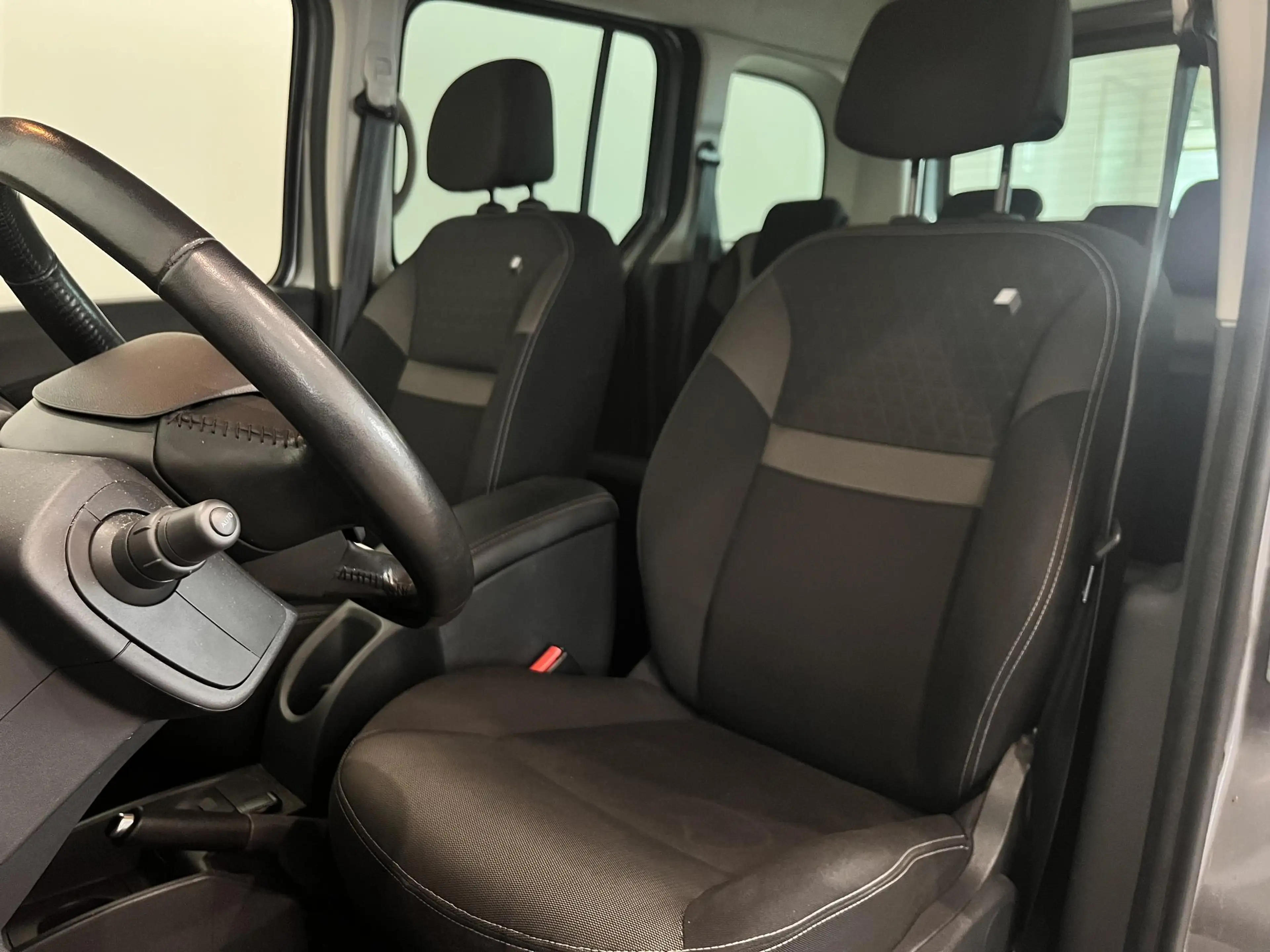 Renault Kangoo Family 1.2 TCe | Automaat | R-Link Multimediasyste — photo 7