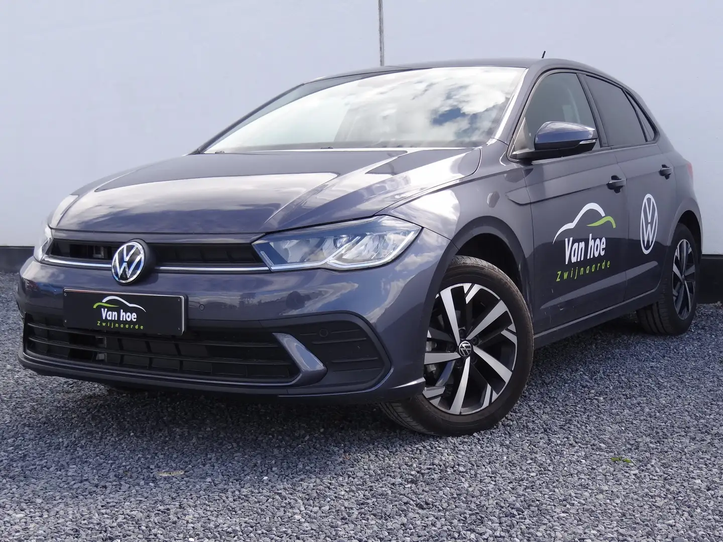 Volkswagen Polo 1.0 TSI Life Business Grijs - 2