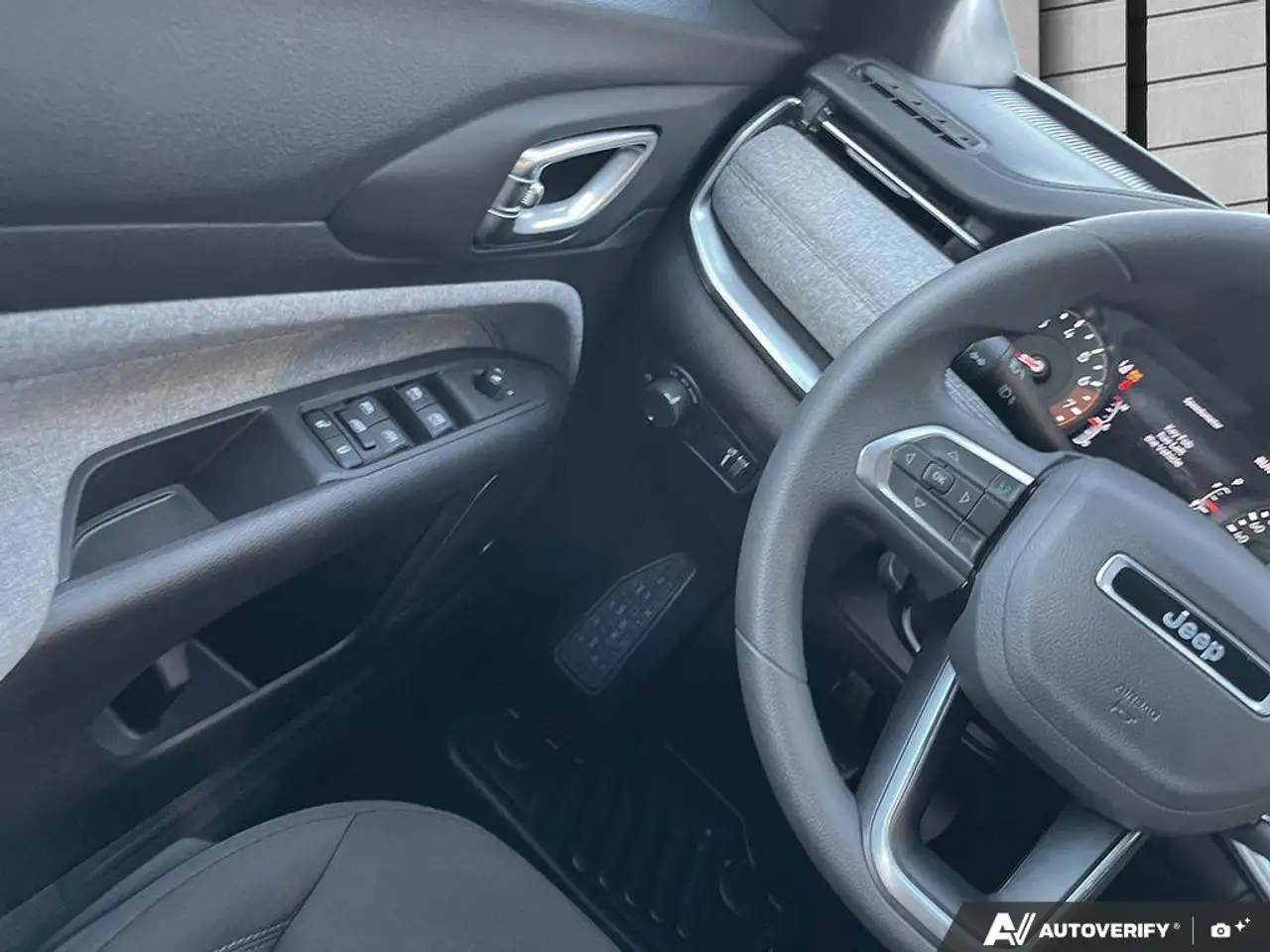 Jeep Compass снимка Jeep Compass