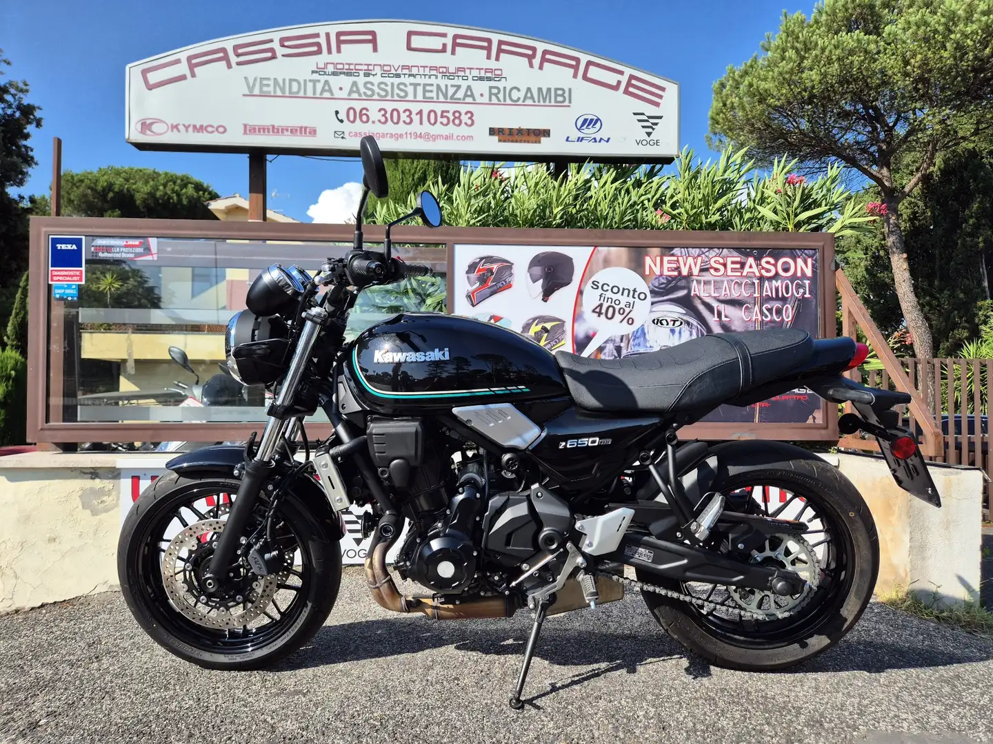 Kawasaki Z 650 RS Nero - 2