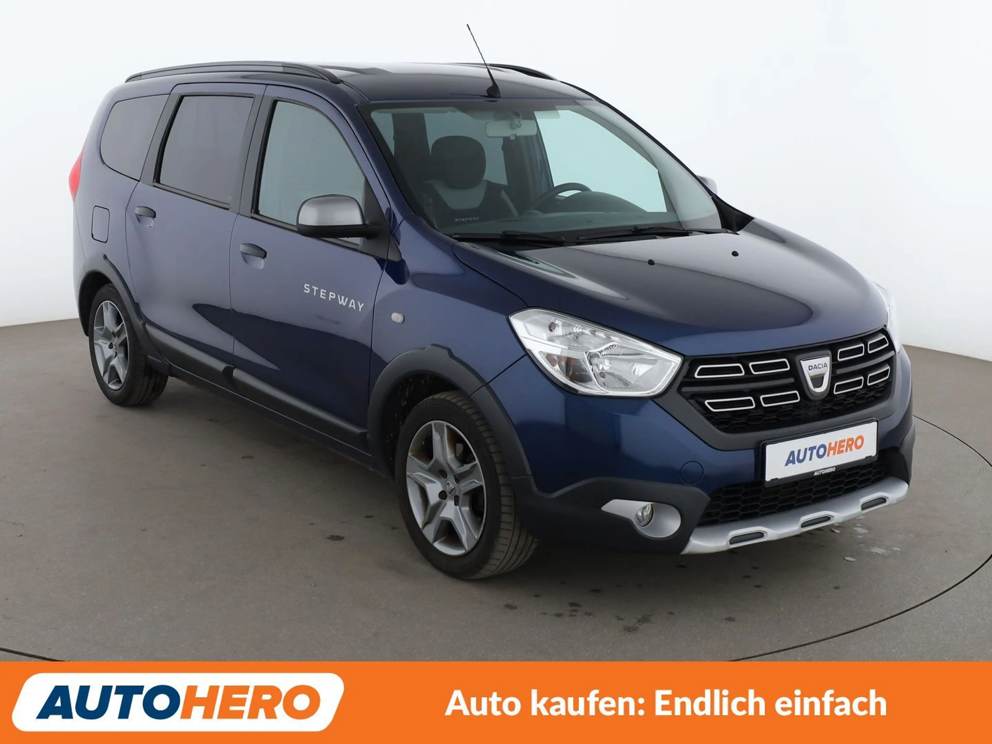 Dacia Lodgy 1.3 TCe Stepway Plus *NAVI*TEMPO*PDC*SHZ*KLIMA* — photo 8