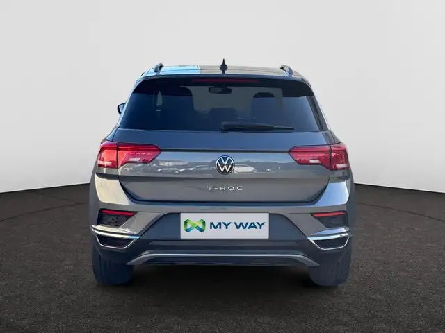 Volkswagen T-Roc view 6