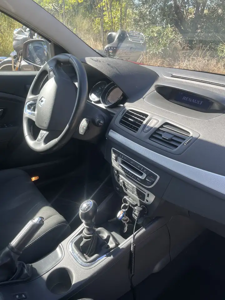Renault Megane Berline — photo 3