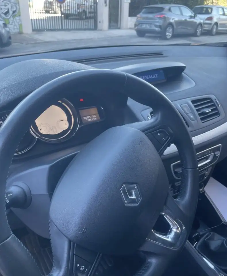 Renault Megane Berline — photo 6