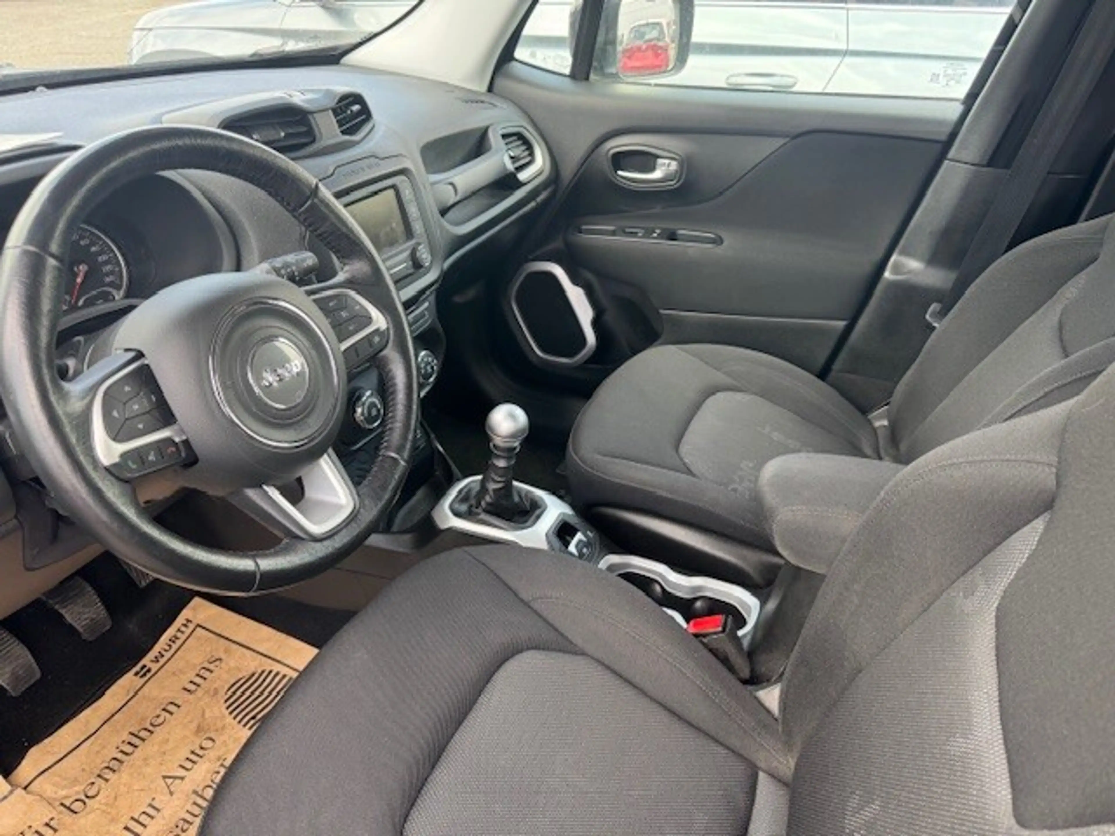 Jeep Renegade 1,4 Multiair2 140 Longitude — photo 5