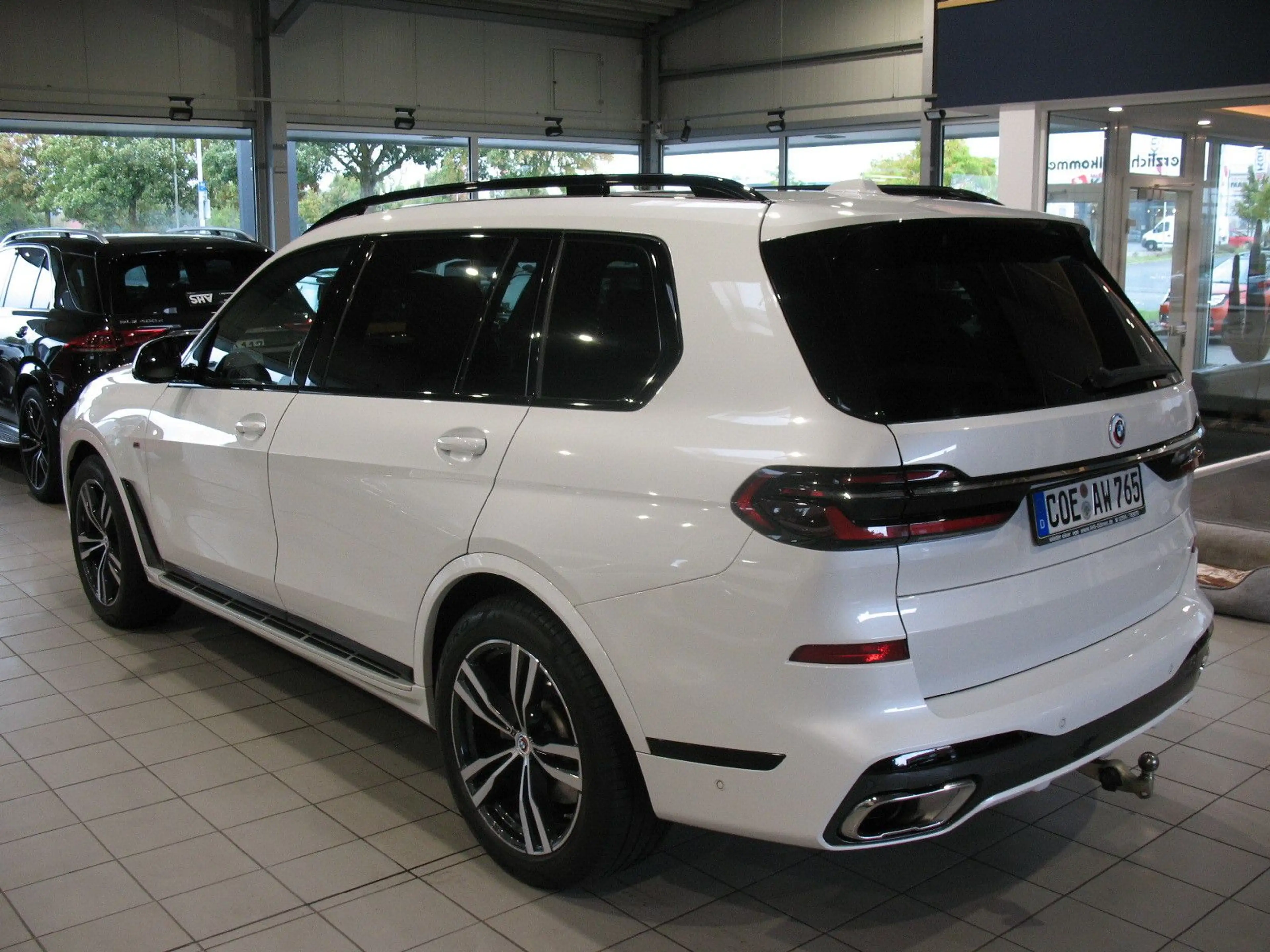 BMW X7 xDrive40d M Sport *LED*LEDER*PANORAMA*AHK* — photo 4