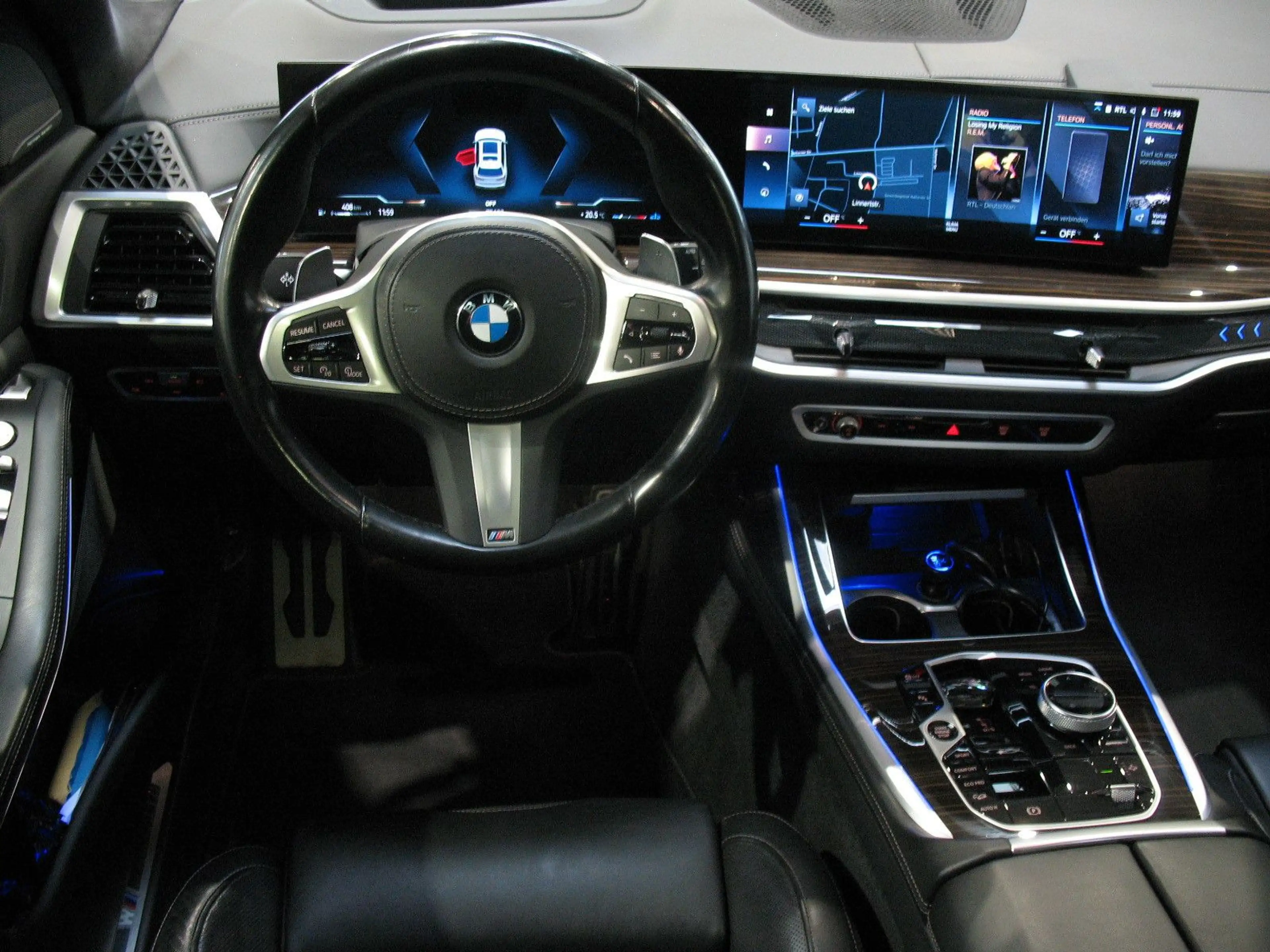 BMW X7 xDrive40d M Sport *LED*LEDER*PANORAMA*AHK* — photo 11