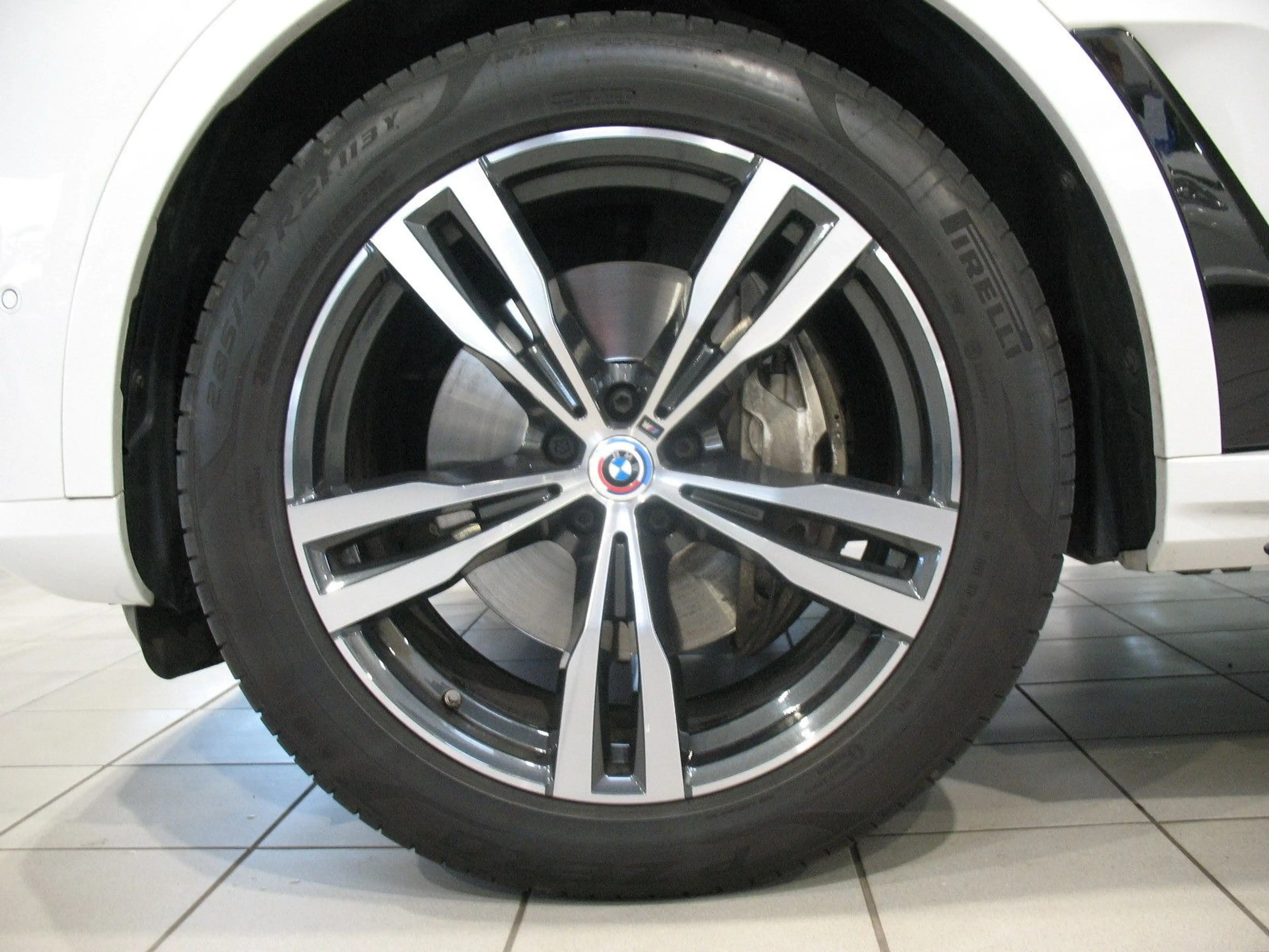 BMW X7 xDrive40d M Sport *LED*LEDER*PANORAMA*AHK* — photo 5