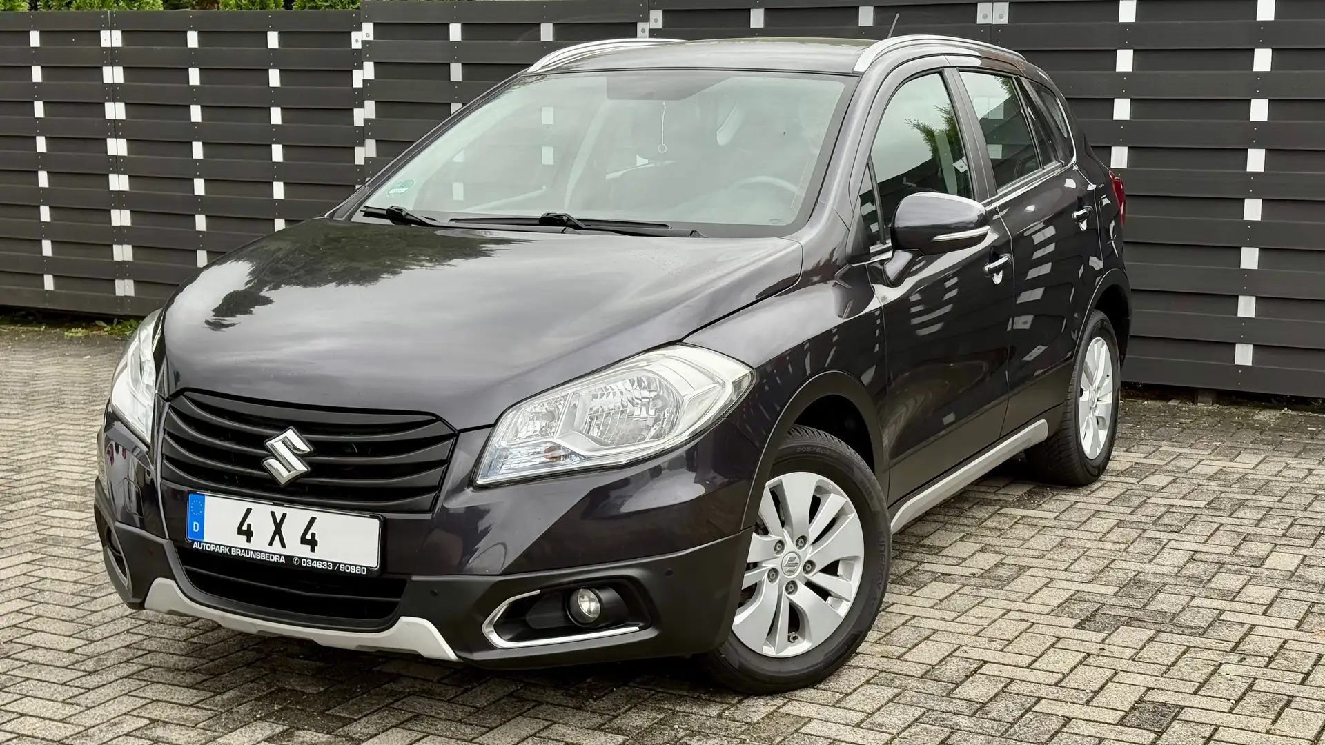 Suzuki SX4 S-Cross Comfort 4x4 Blau - 1