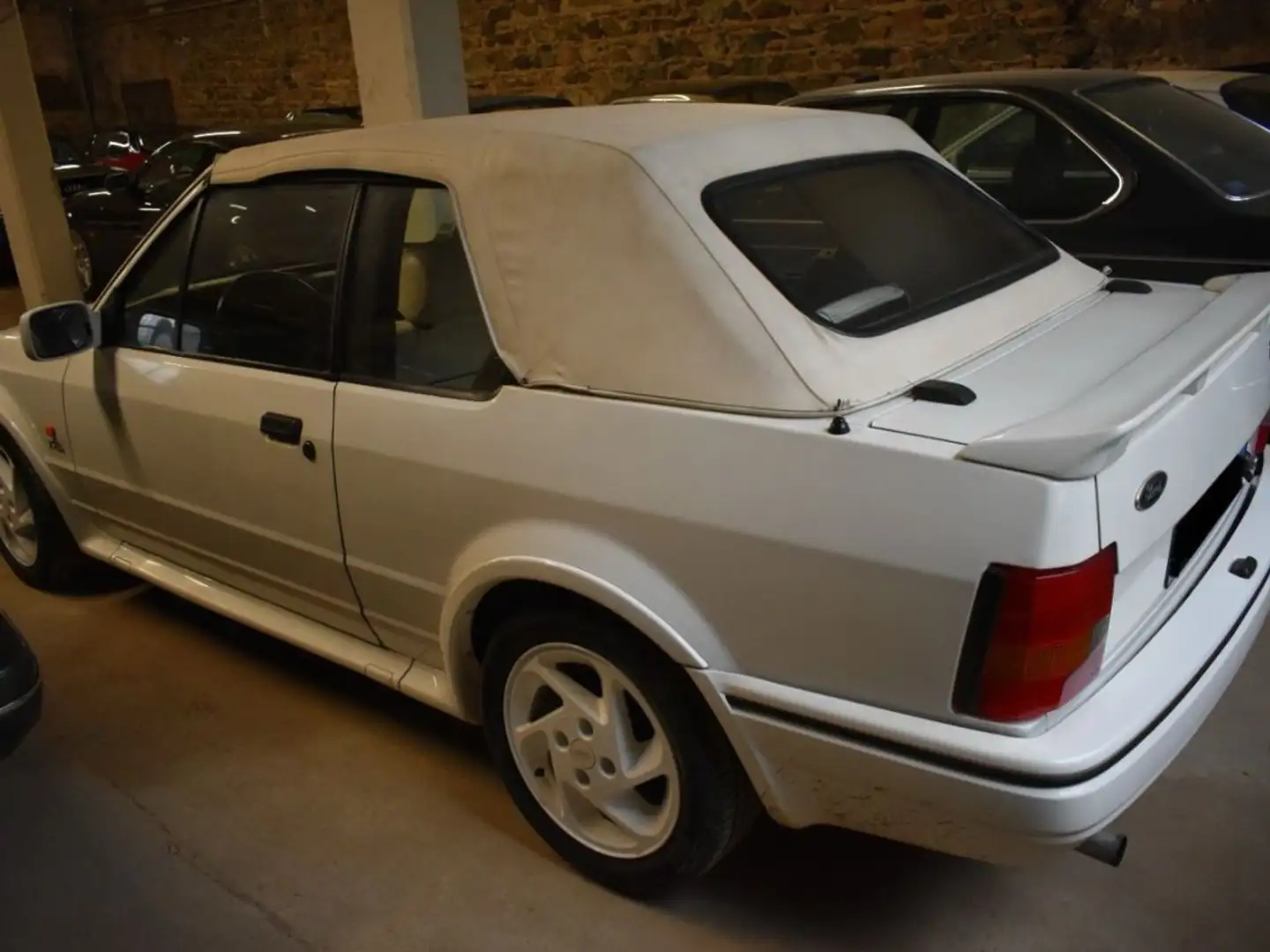 Ford Escort XR3I Weiß - 2