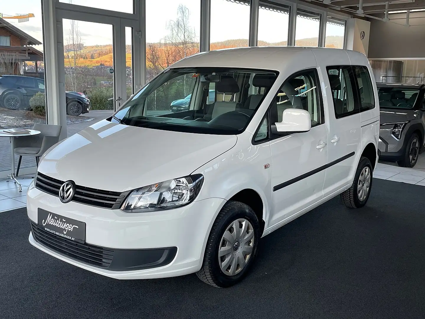 Volkswagen Caddy Kombi Trendline 2,0 TDI DPF 4MOTION Weiß - 1