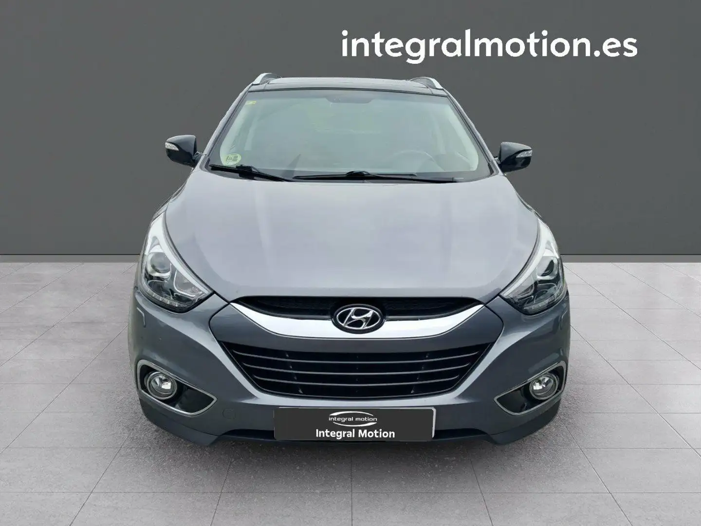 Hyundai TUCSON 1.7CRDI BD Kosmo 4x2 Gris - 2