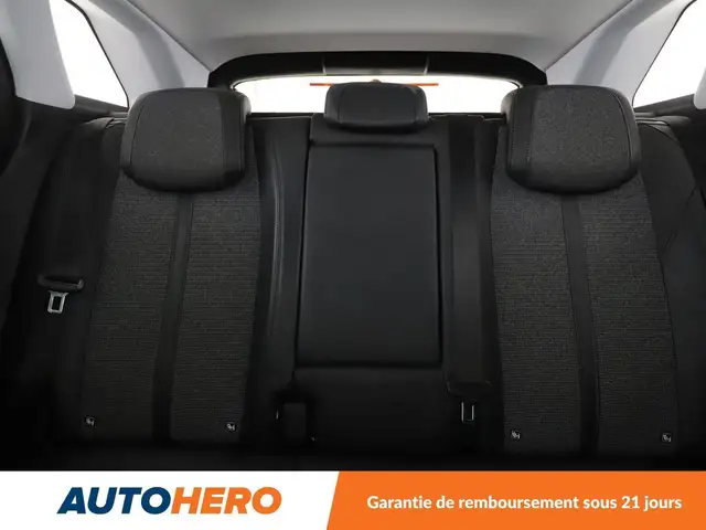 Peugeot 3008 view 15