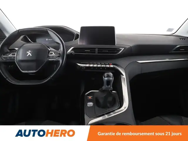 Peugeot 3008 view 12