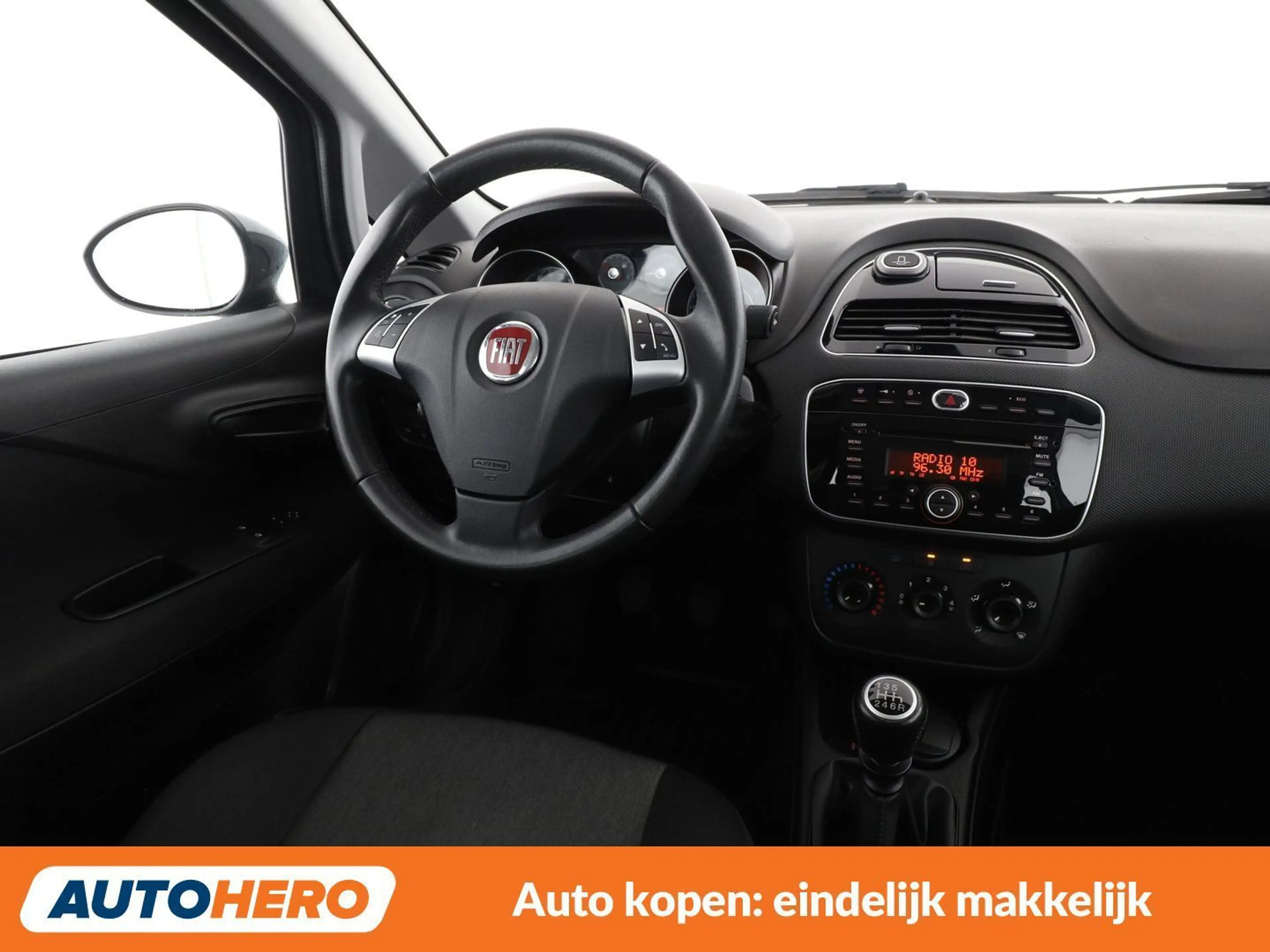 Fiat Punto 0.9 My Punto — photo 13