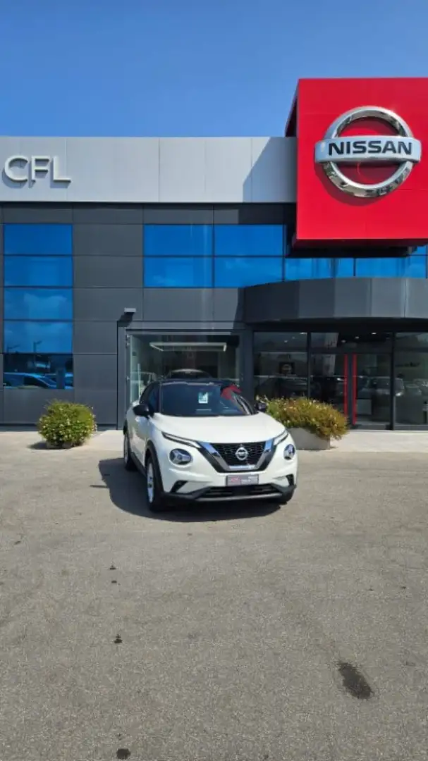 Nissan Juke 1.0 DIG-T 114 CV DCT N-Connecta Bianco - 1