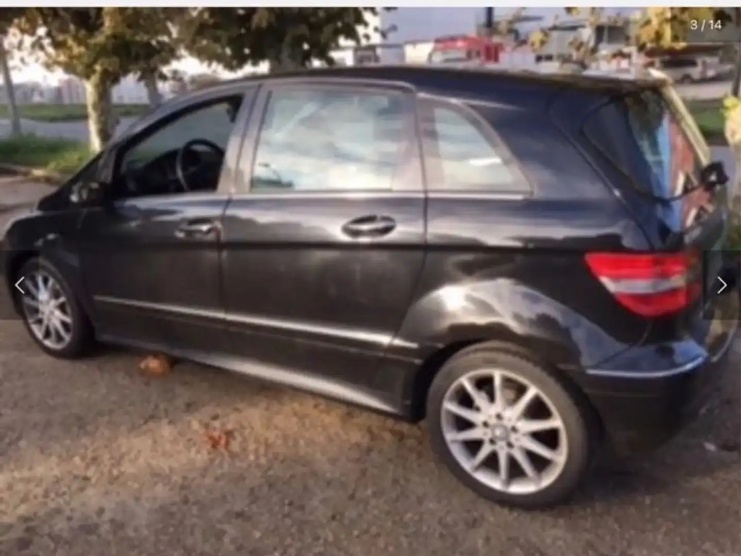 Mercedes-Benz B 180 B 180CDI Autotronic Černá - 1