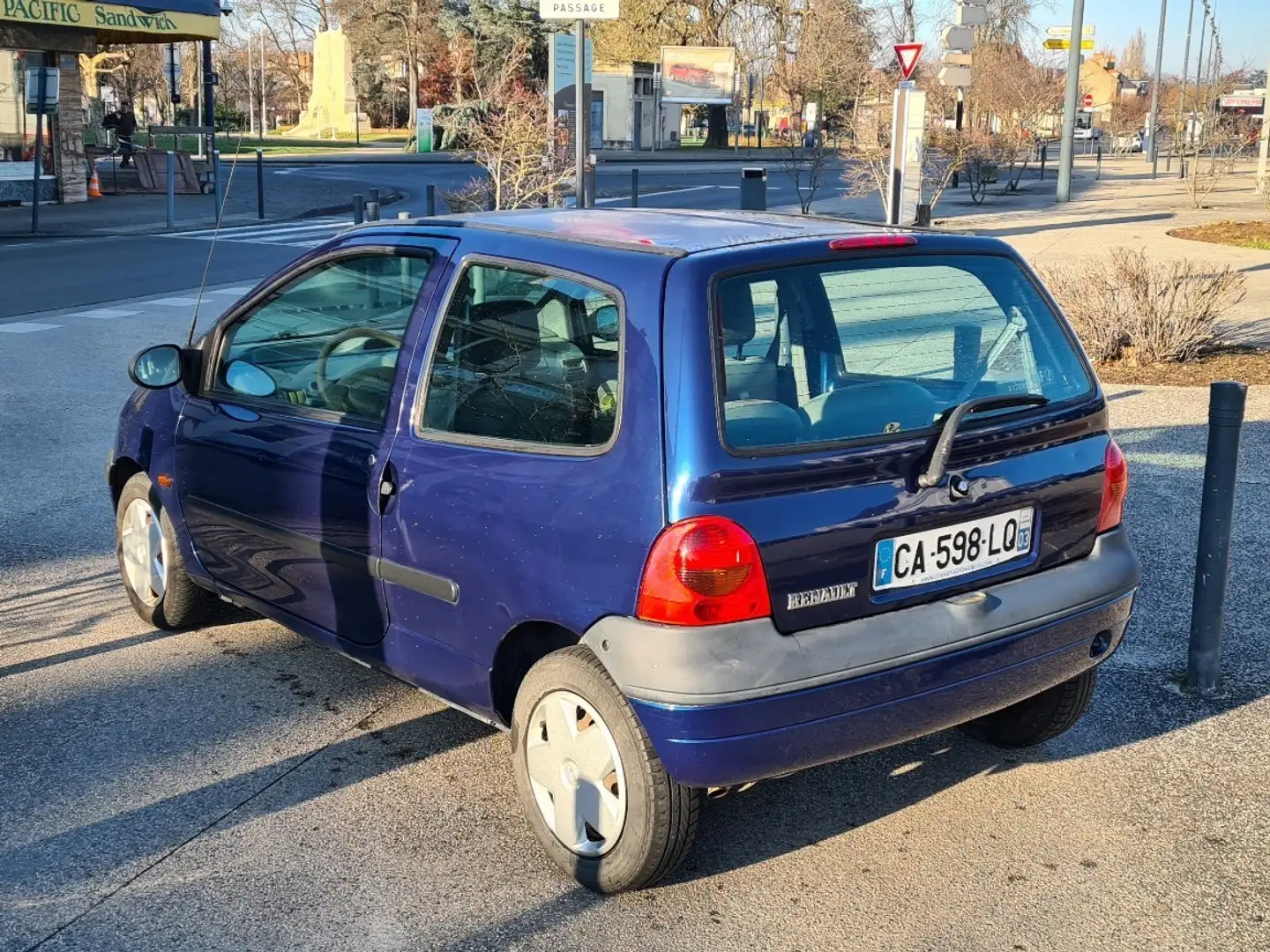 Renault Twingo 1.2i Pack Azul - 2