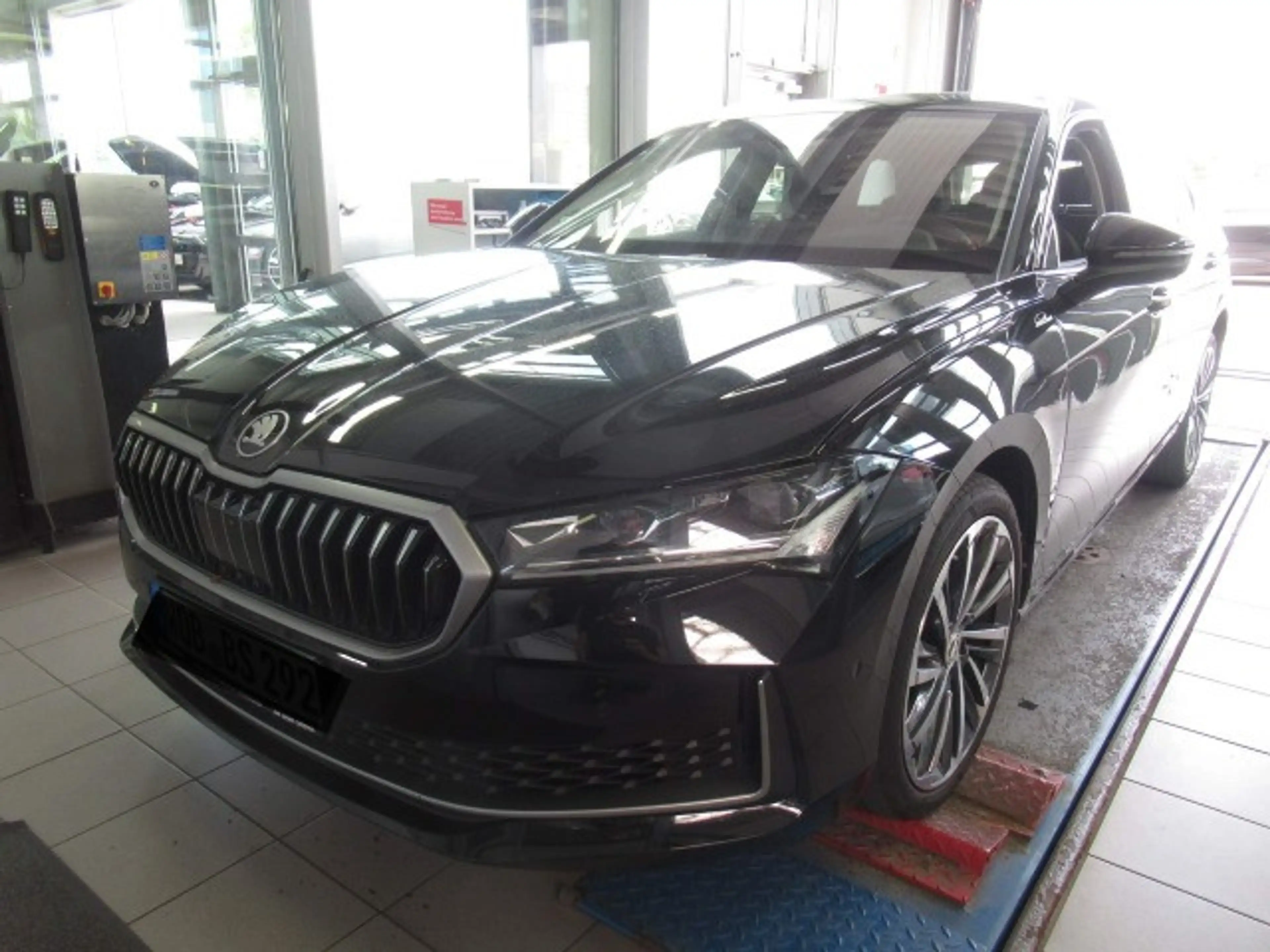 Skoda Superb Combi 2.0 TSI DSG 4x4 Standhzg/Pano/ACC