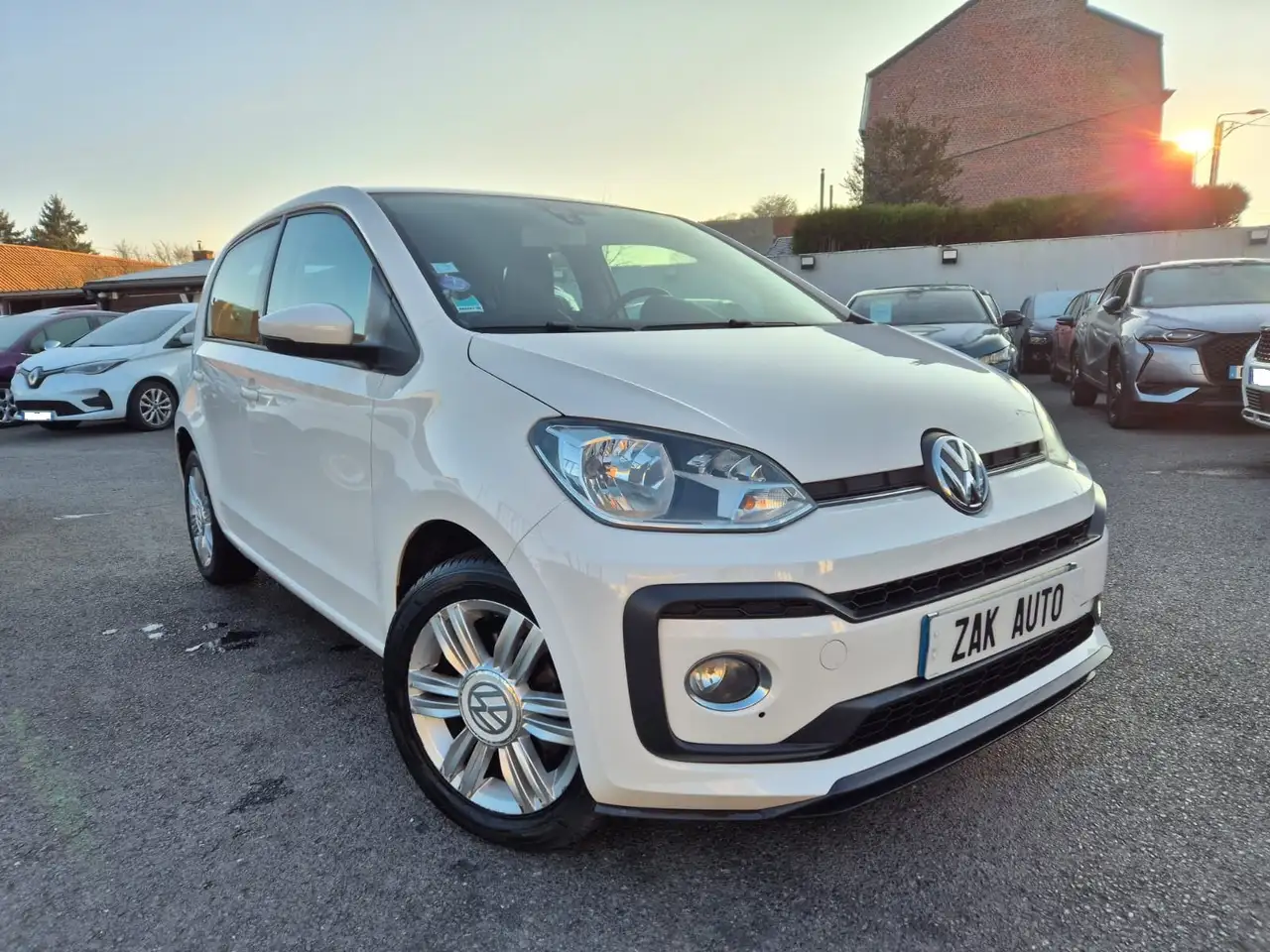 Volkswagen up! Up 1.0 90 High Up!