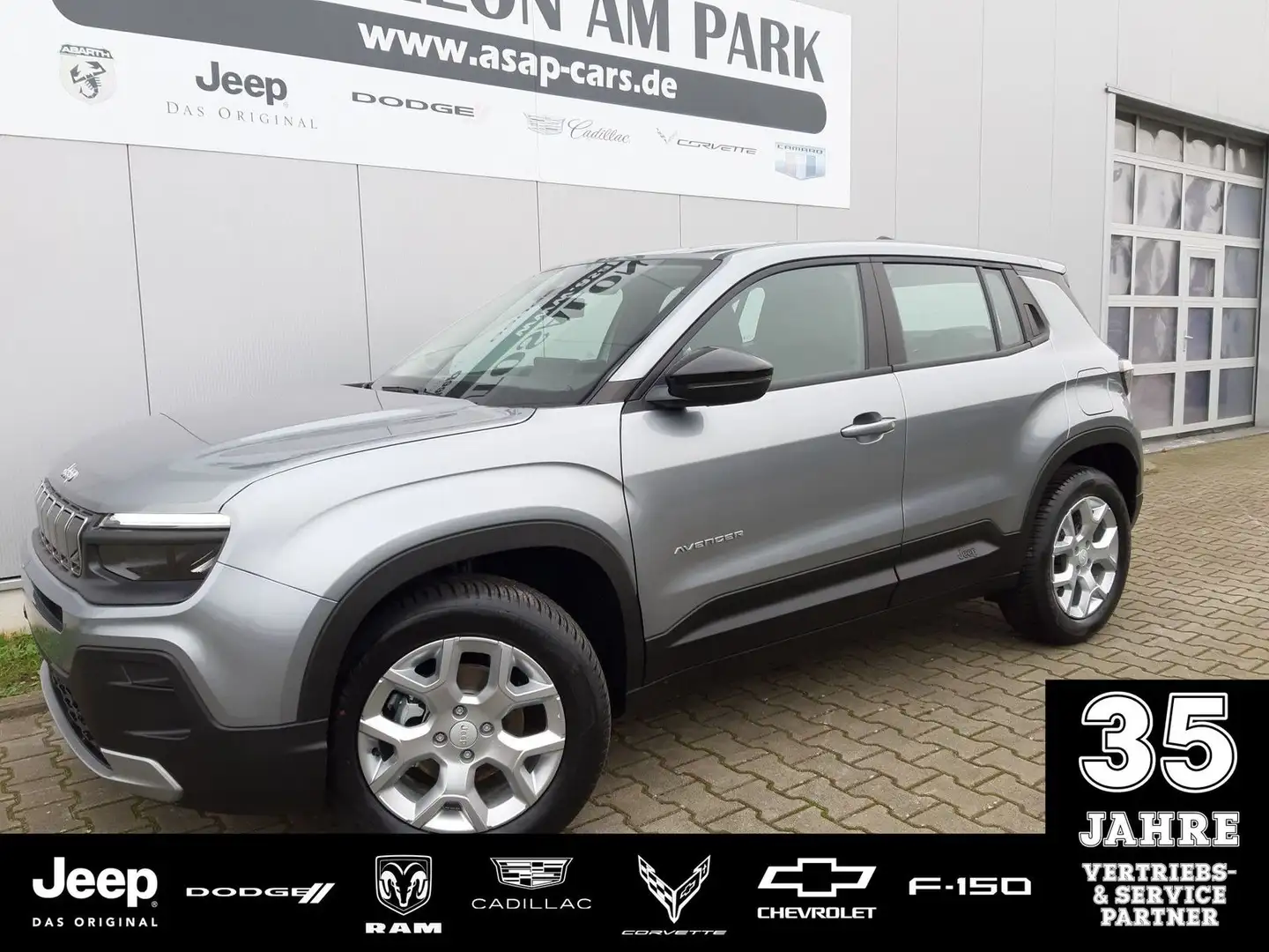 Jeep Avenger Altitude 1.2 / Winter-Paket Grau - 1